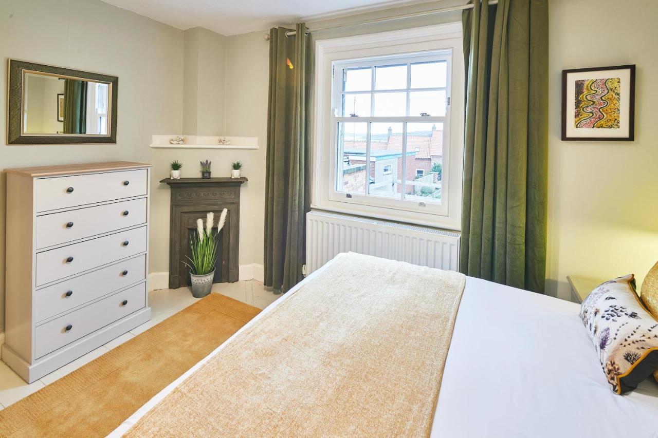 Host & Stay - 1 Coastguard Cottages Scarborough Dış mekan fotoğraf